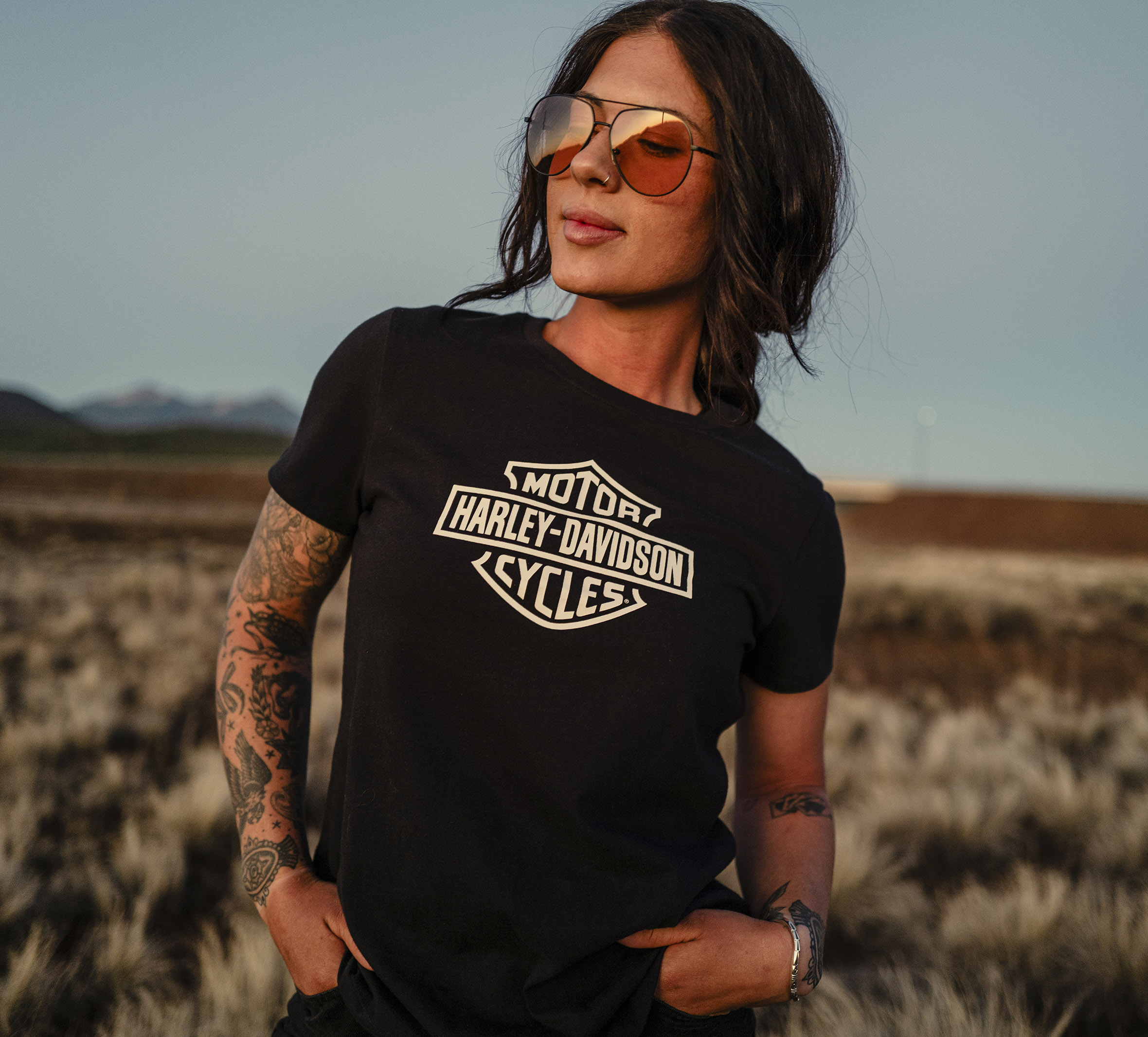 Women's H-D Standard Bar & Shield Tee | Harley-Davidson Africa