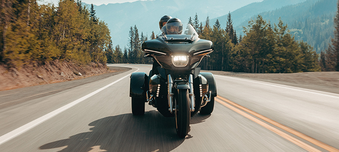 Two riders on a Street Glide 3 Limited