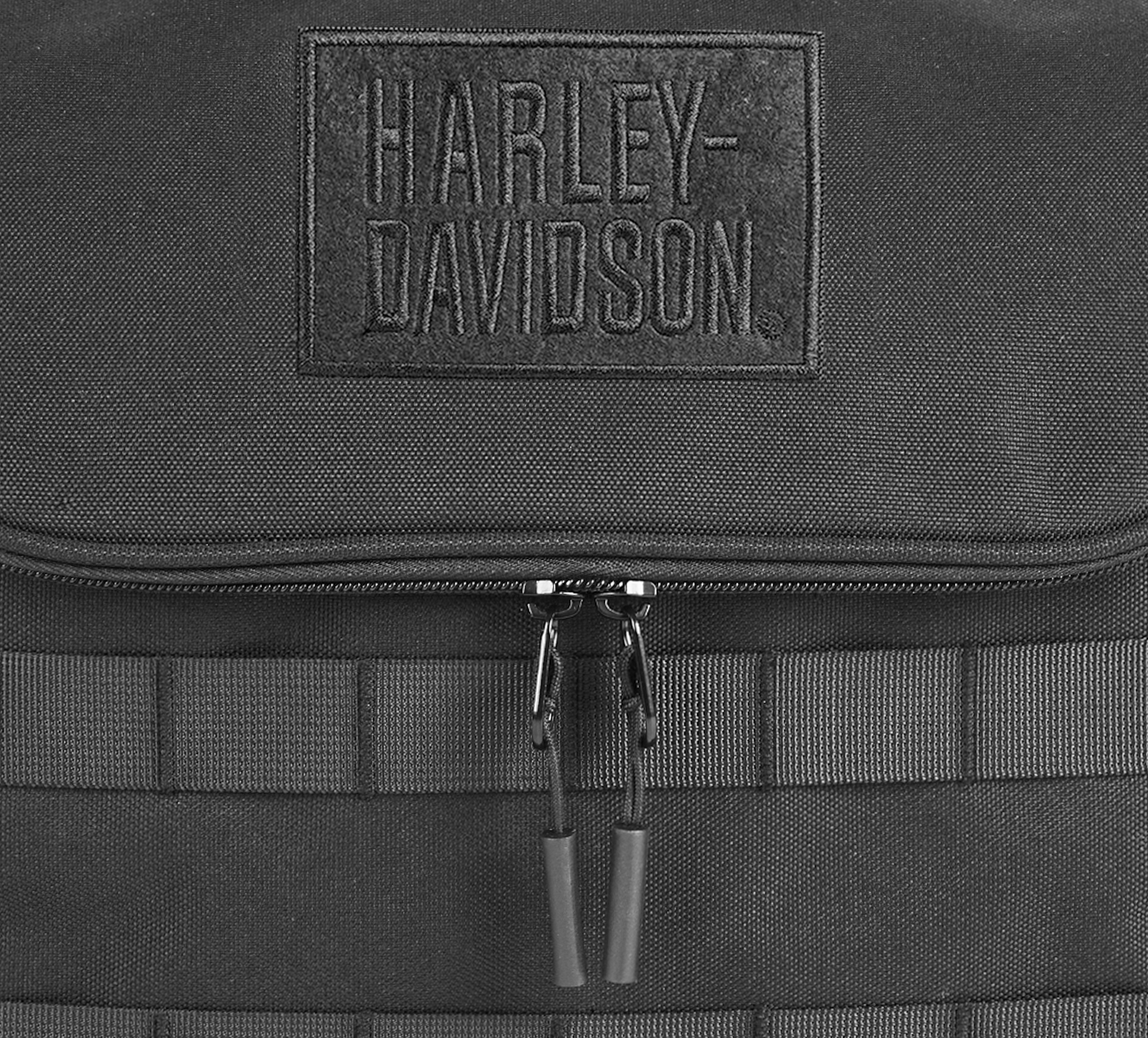 Rebel Hop Along Duffel with Rain Cover