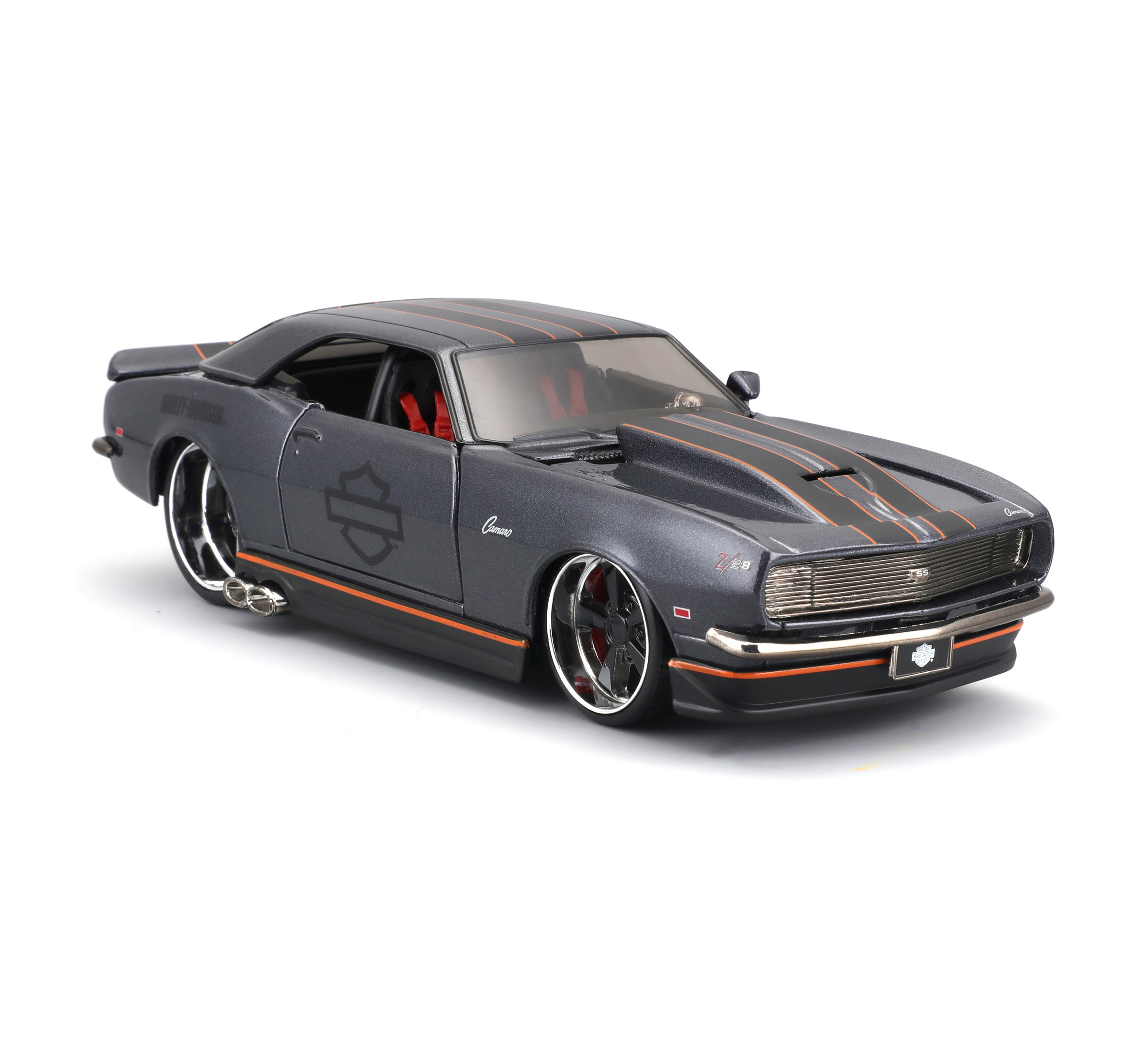 H-D 1:24 Scale Diecast Custom 1968 Chevrolet Camaro