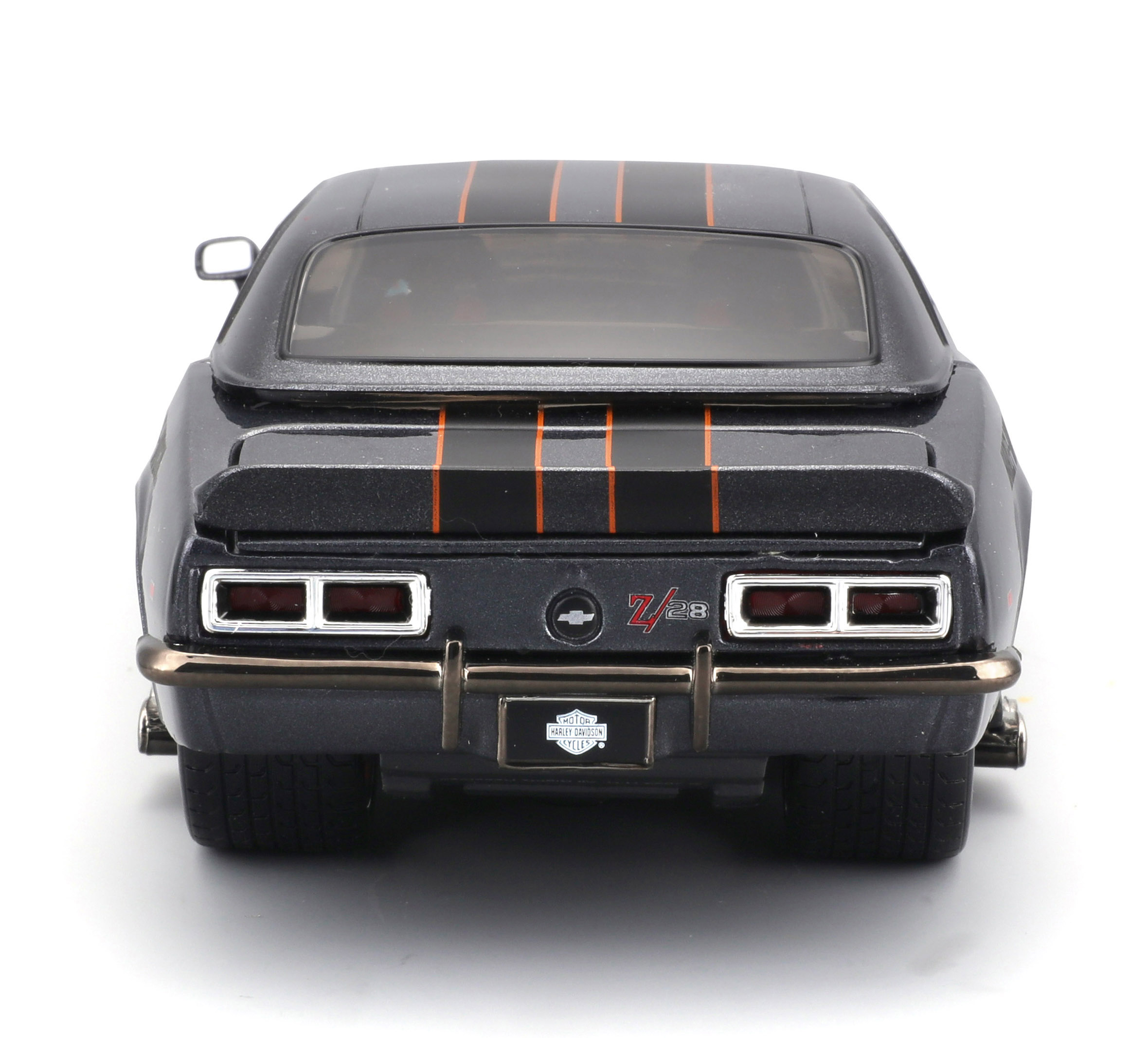 H-D 1:24 Scale Diecast Custom 1968 Chevrolet Camaro