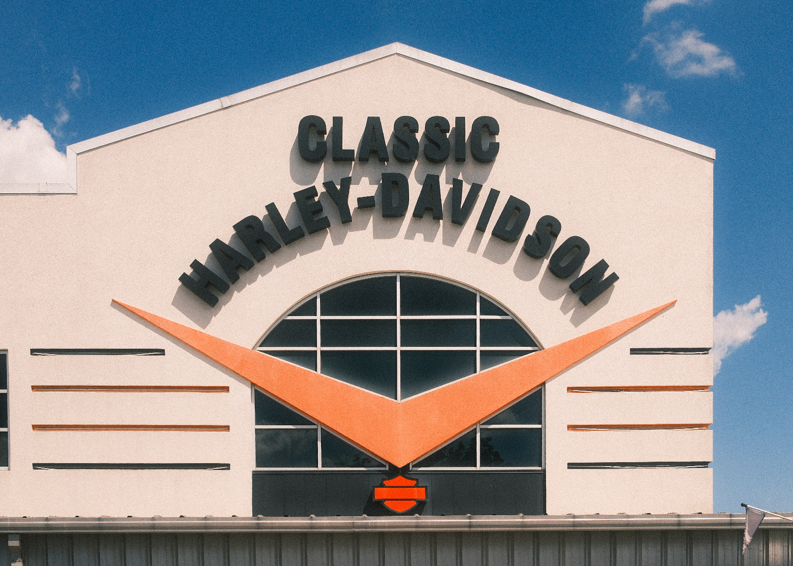 Exterior signage at Classic Harley-Davidson.