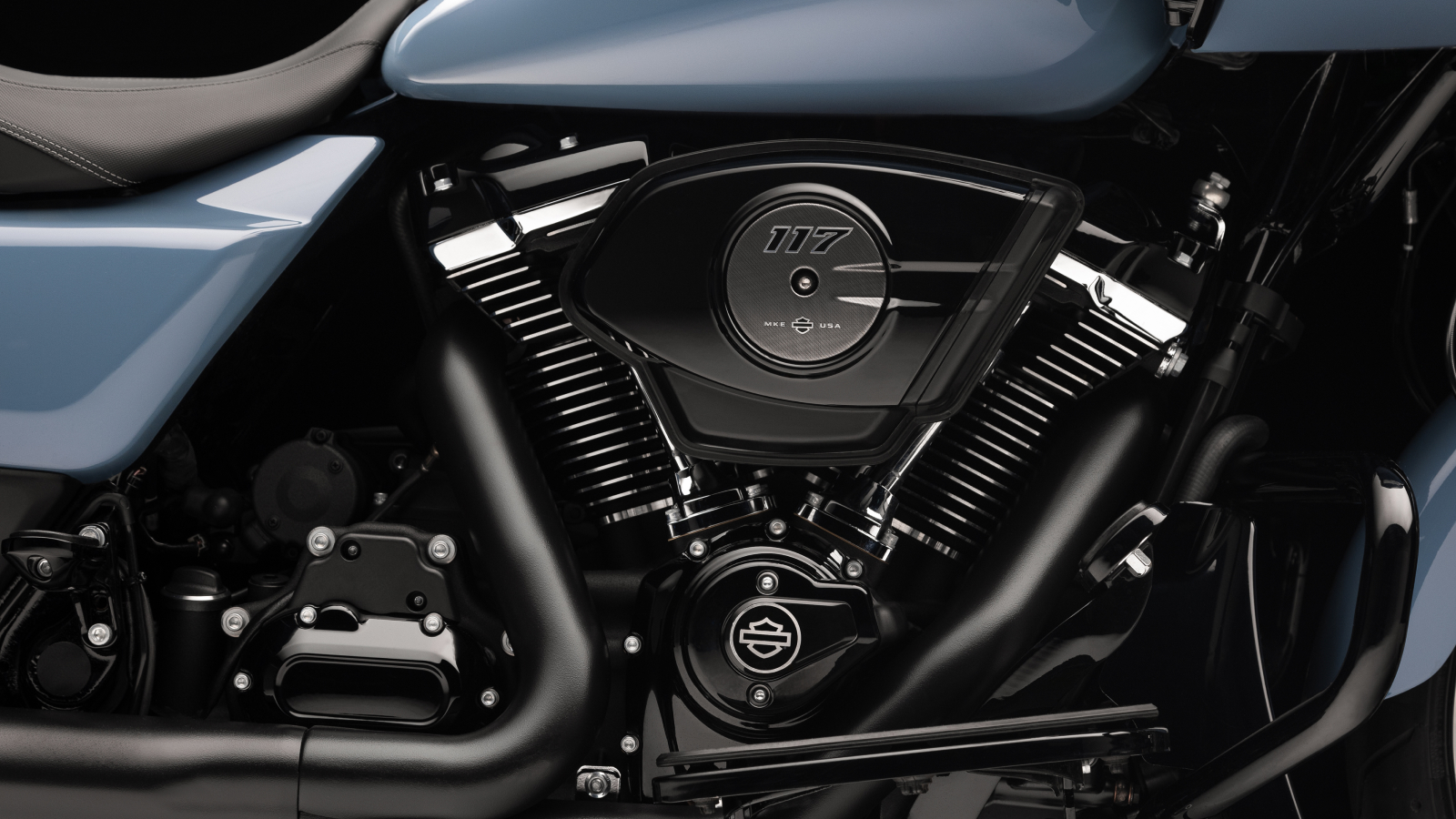 Road Glide Beauty shot