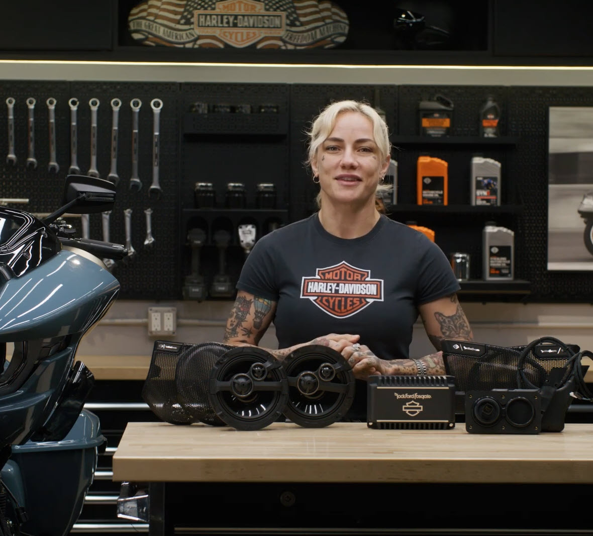 Harley Davidson Audio powered by Rockford Fosgate Stage II 4-Speaker Kit Package