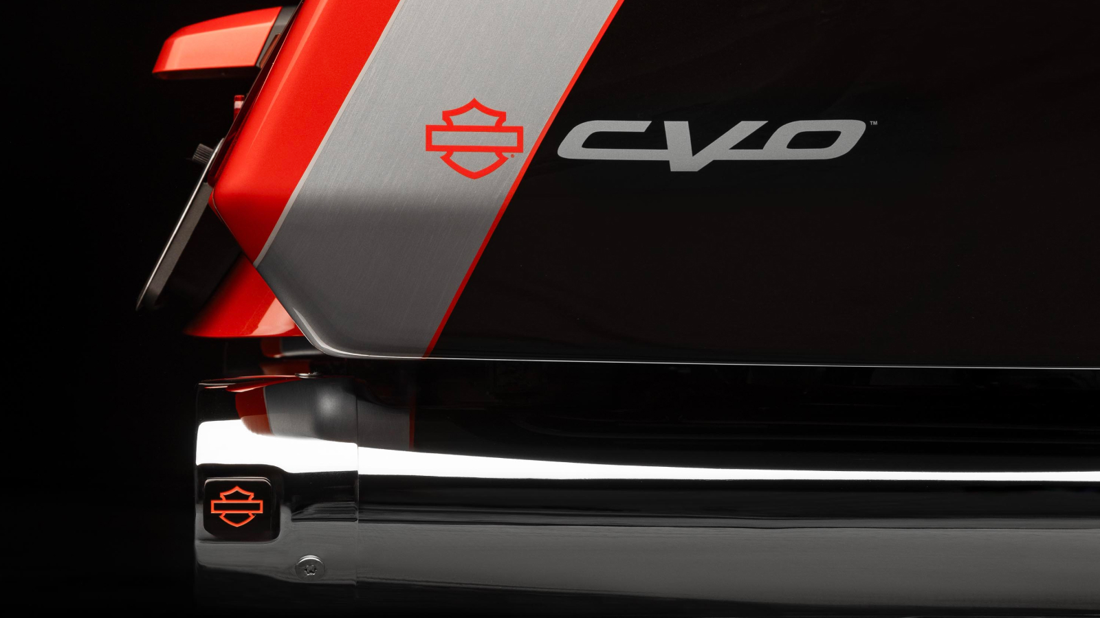 CVO Street Glide motorcycle image