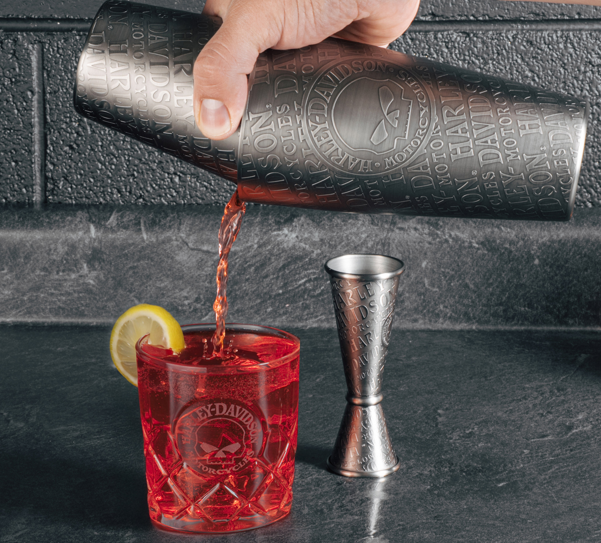 H-D Willie G. Skull Boston Shaker Set