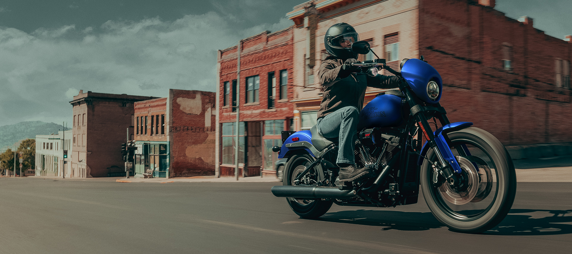 riding shot da low rider s 2026