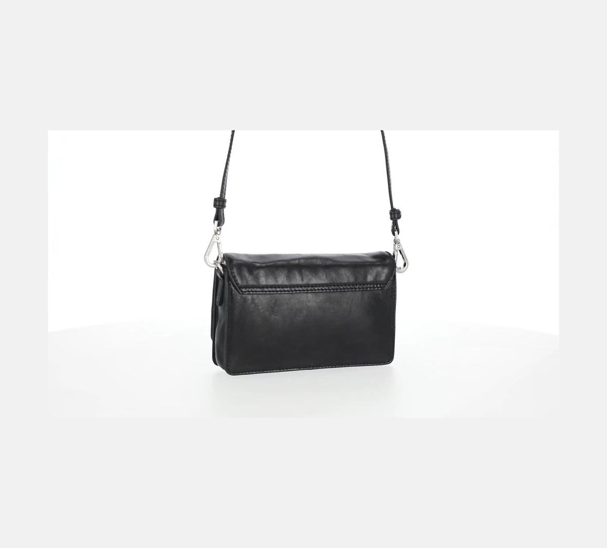Corner Buckle Flap Bag | Harley-Davidson USA
