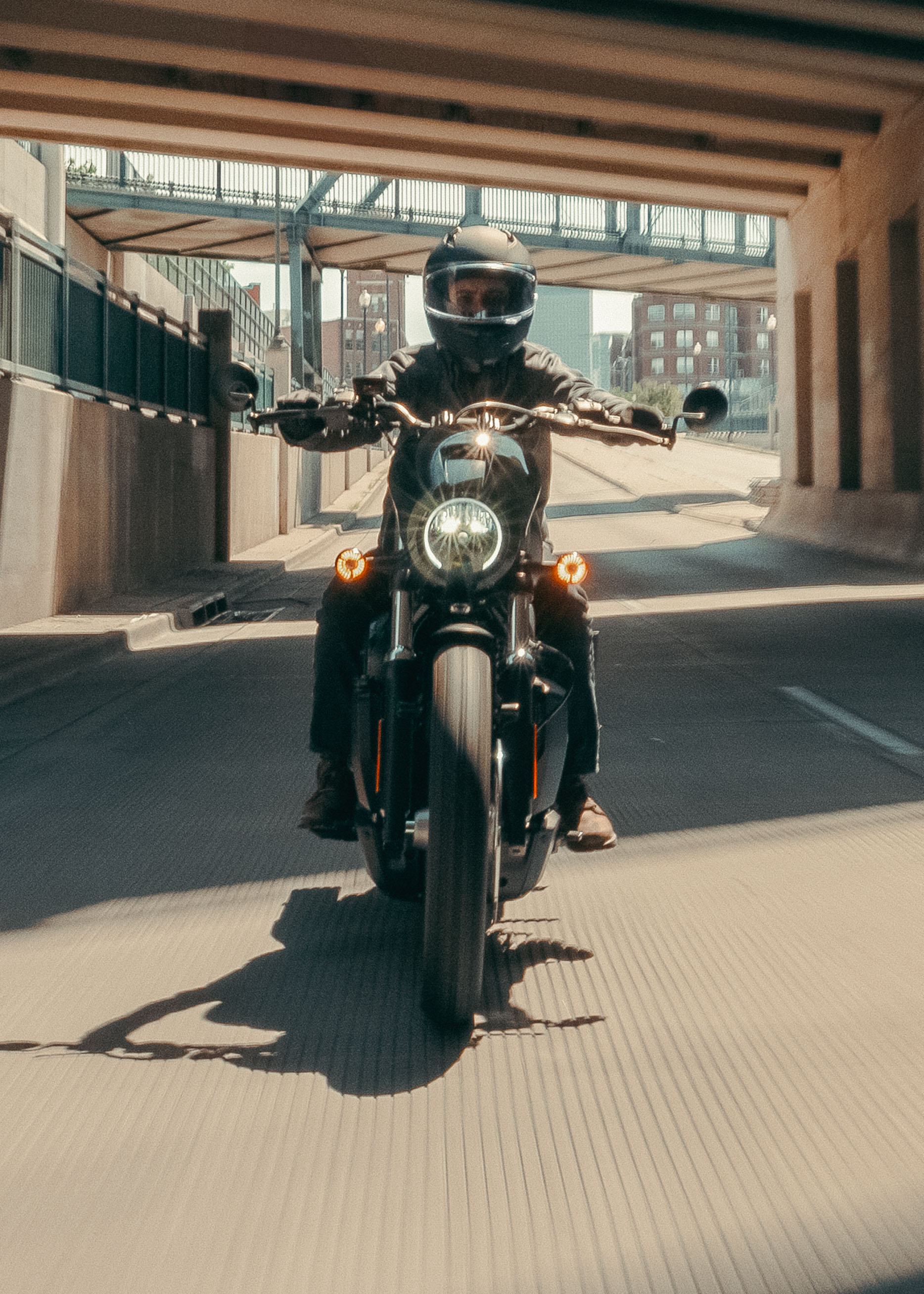 Fahraufnahme der 2025er Nightster Special