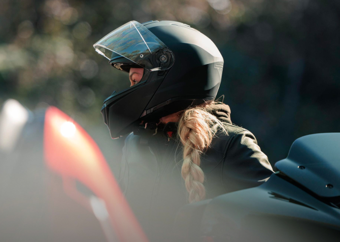 Women's apparel beauty shot