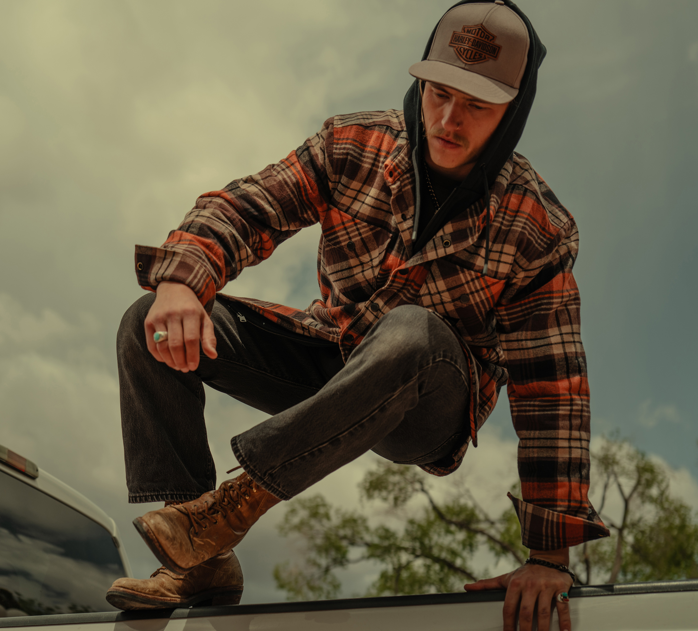 Men's Bar & Shield Hooded Shirt Jacket