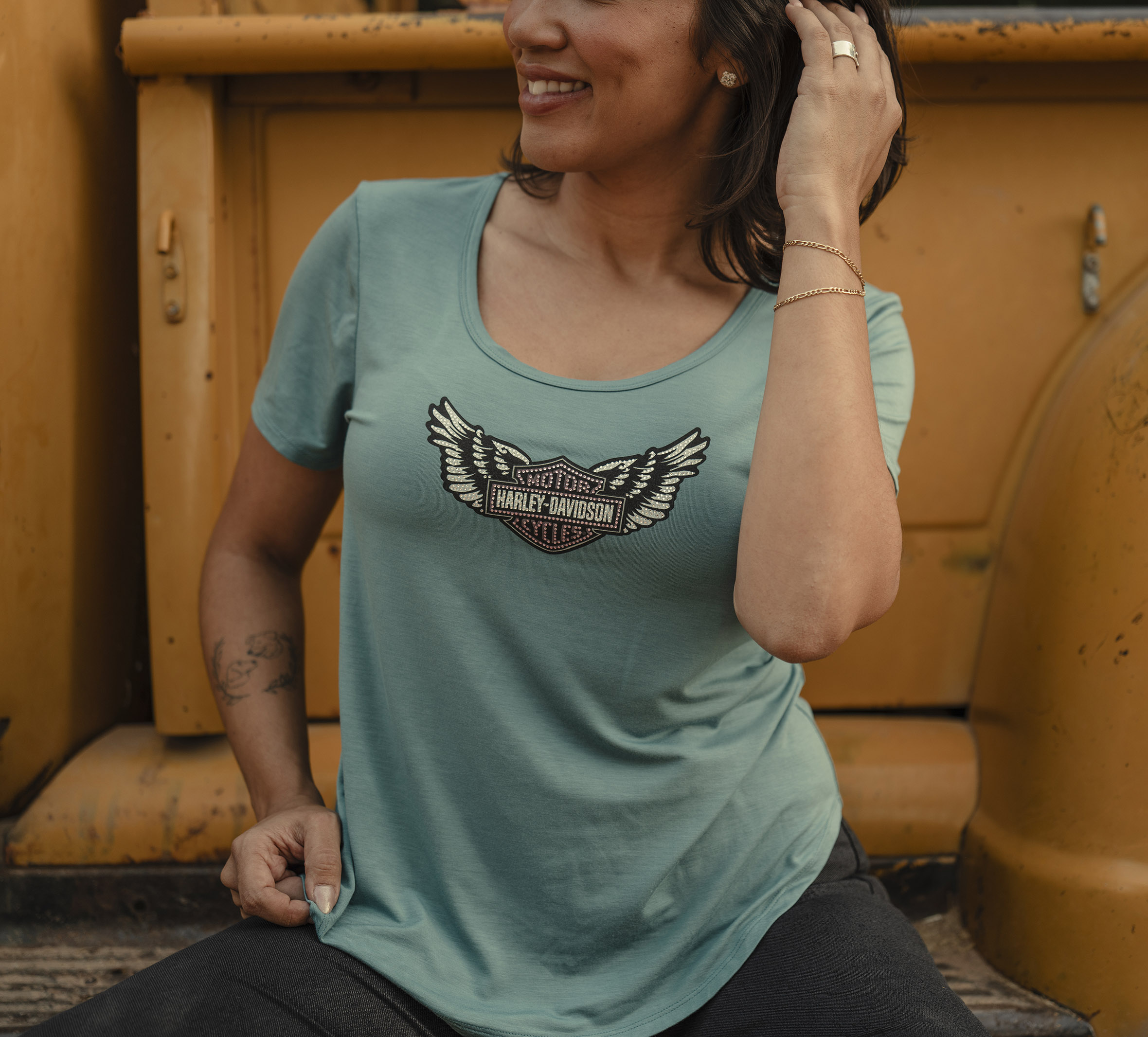 woman wearing shirt