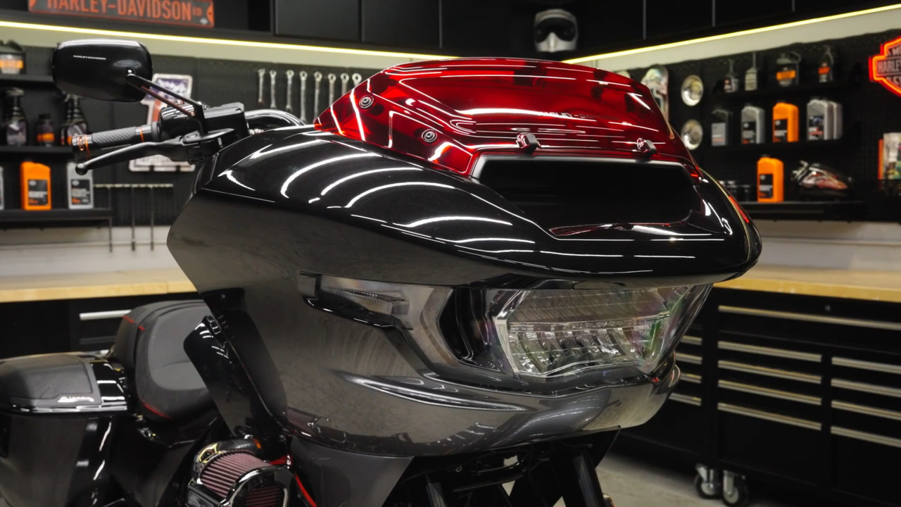 Red Wind Splitter Windshields