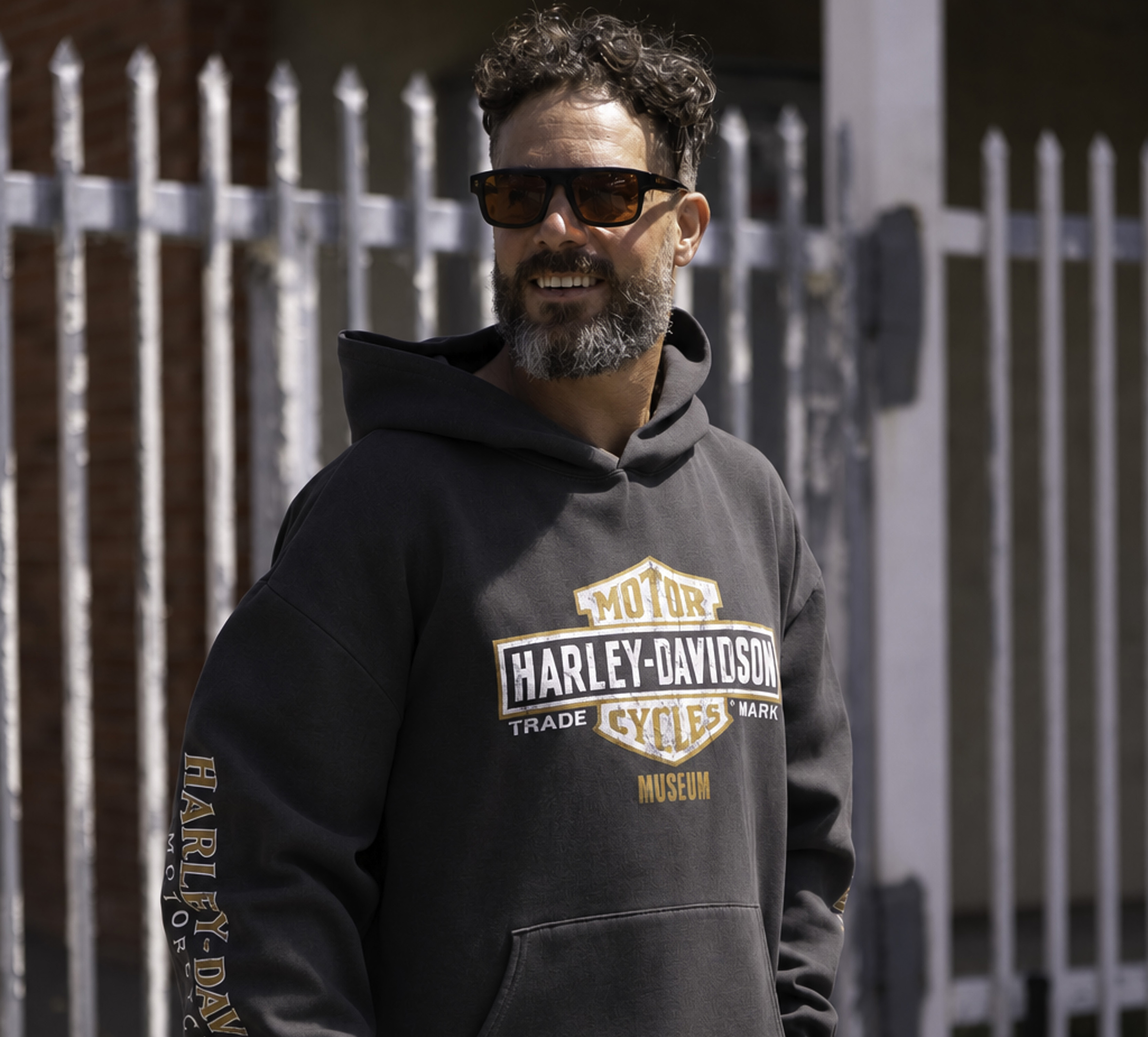 Men's Trademark Bar & Shield Mineral Wash Midweight Hoodie