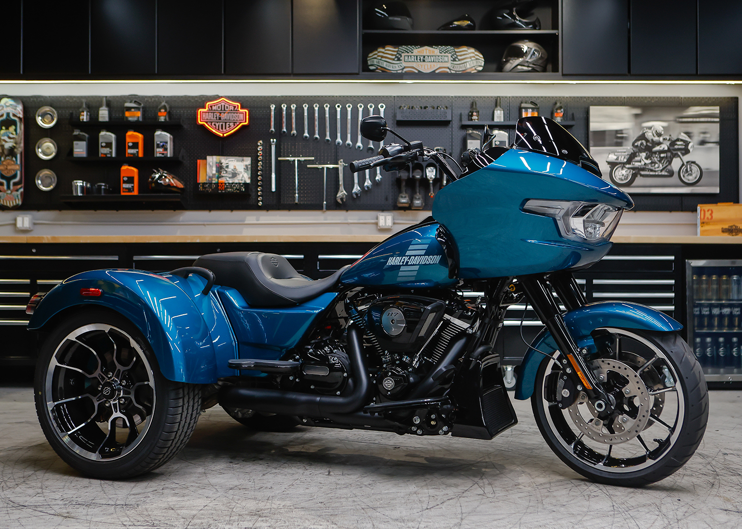 2026 Road Glide 3 Motorcycle Beauty Shot