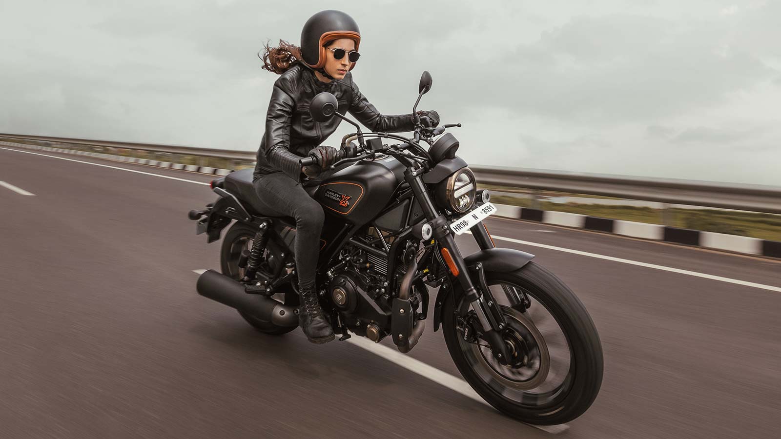 H-D X 440 motorcycle beauty shot