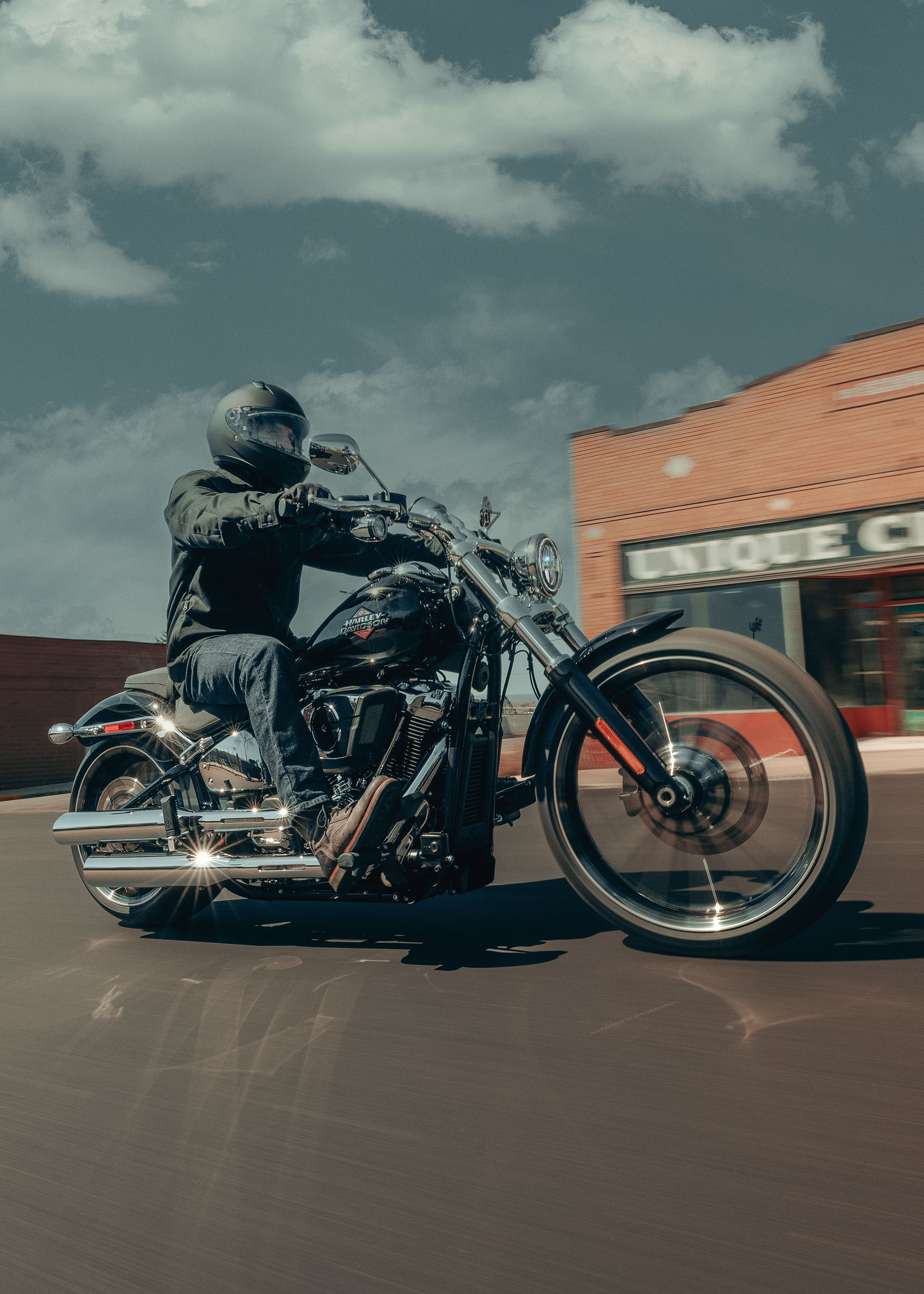 2025 Breakout Motorcycle Riding shot