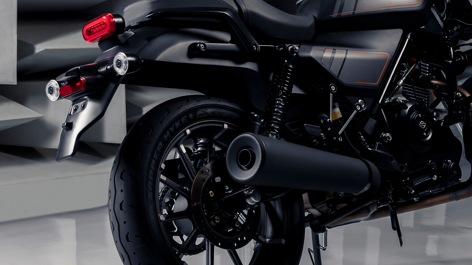 H-D X 440 motorcycle beauty shot