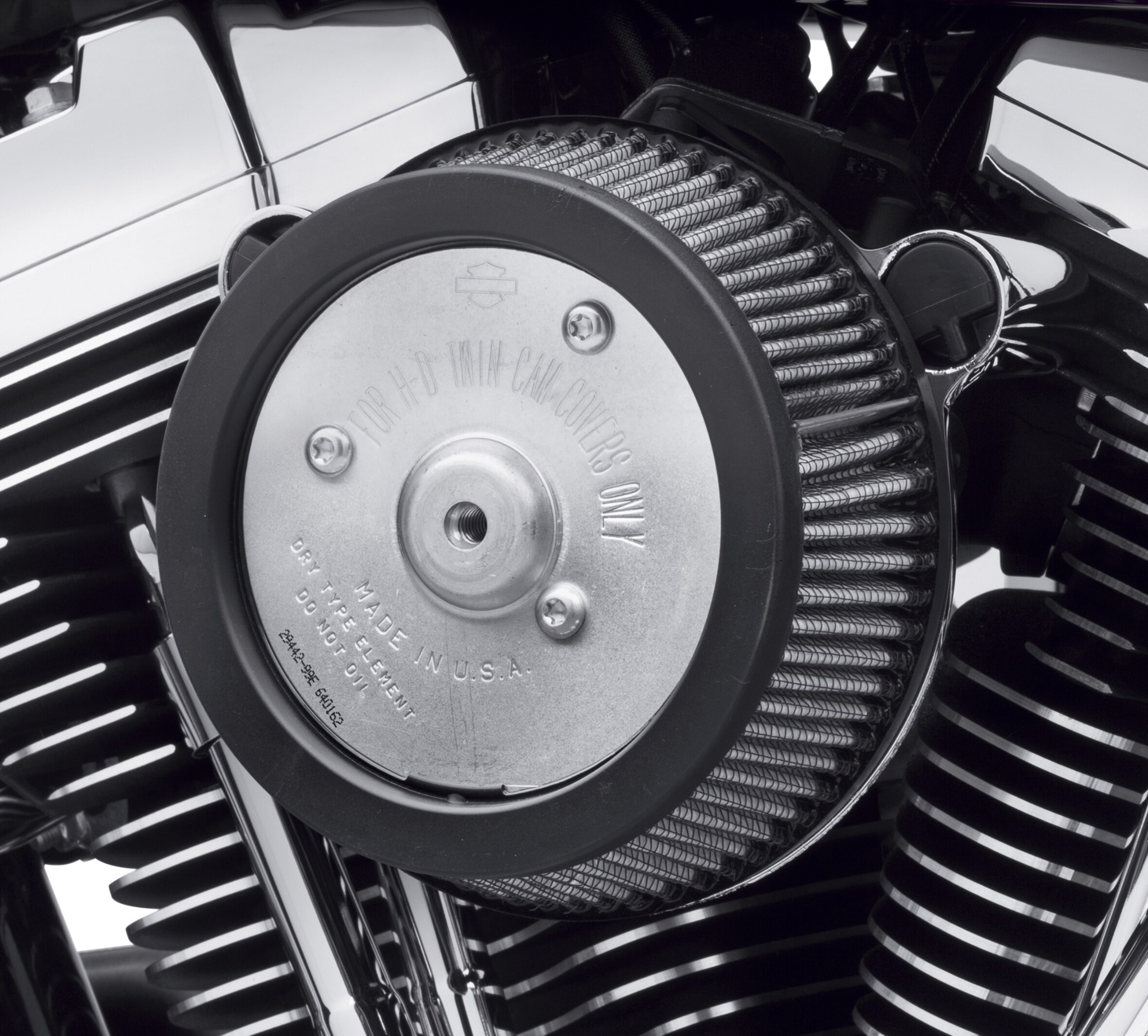 Screamin' Eagle High-Flow Air Cleaner Kit