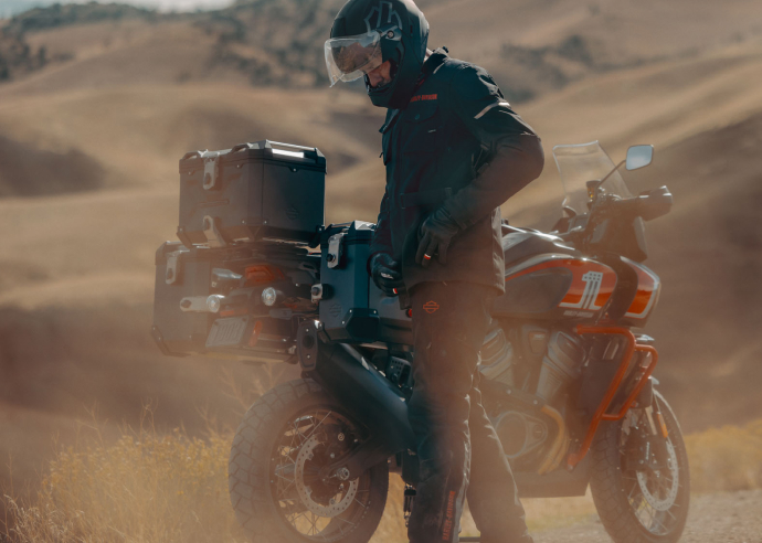 Men's apparel beauty shot