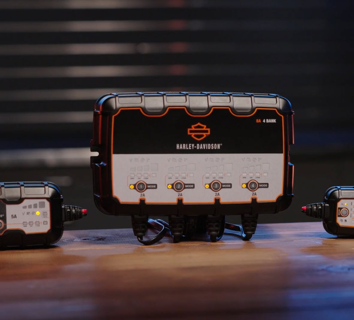 1 Amp Dual-Mode Battery Charger