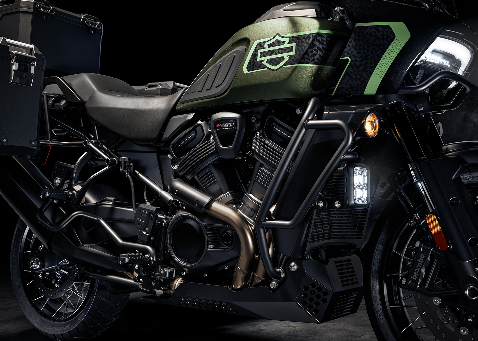 2026 Pan America 1250 Limited Guarding beauty shot