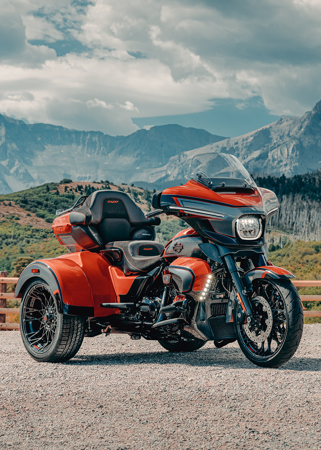2026 CVO Street Glide 3 Limited | Harley-Davidson JP
