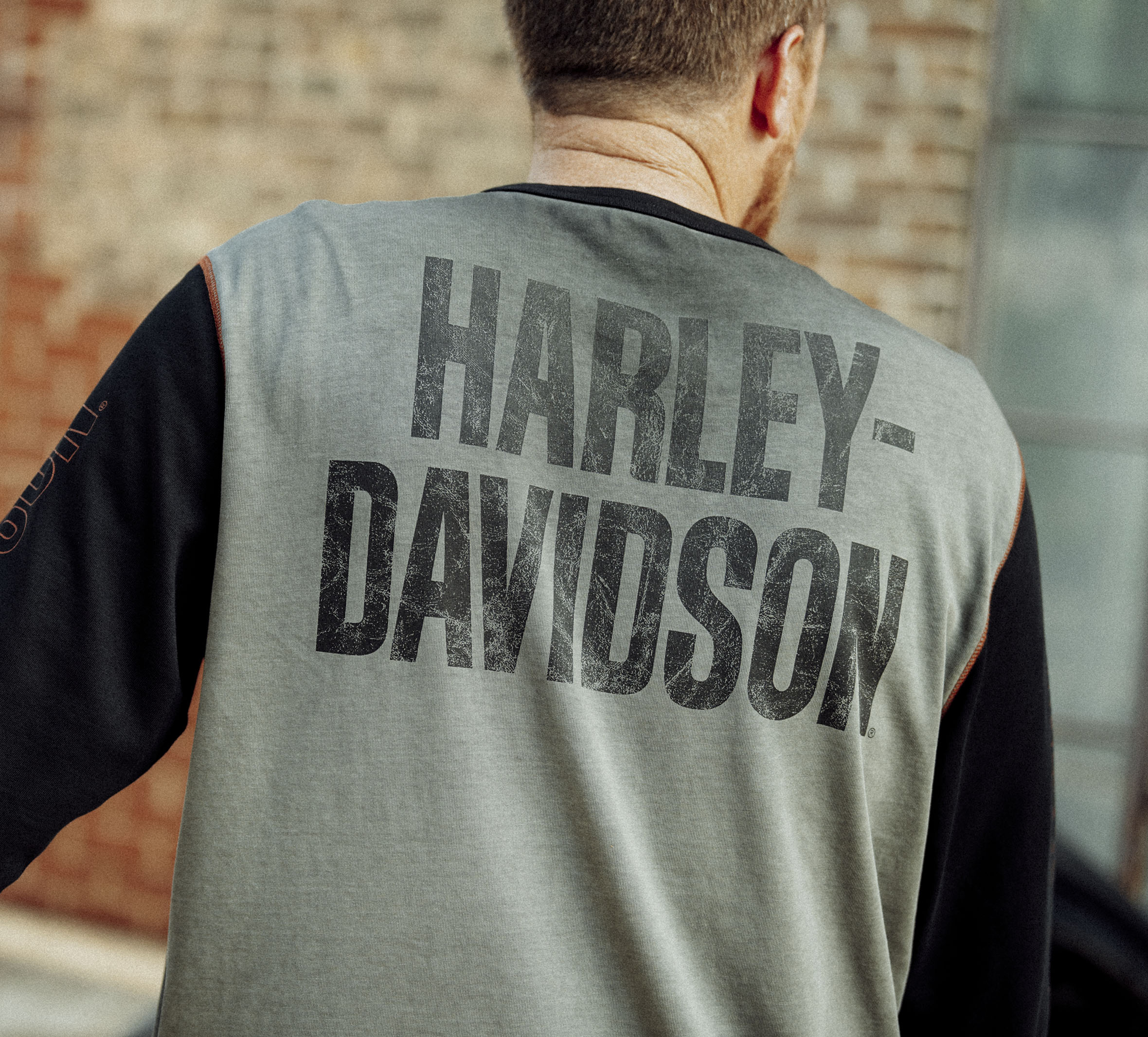 Men's Iron Bar Henley