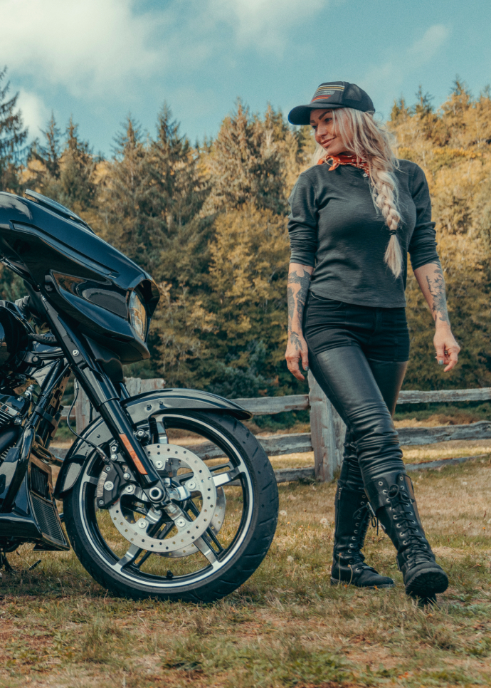 Women's apparel beauty shot