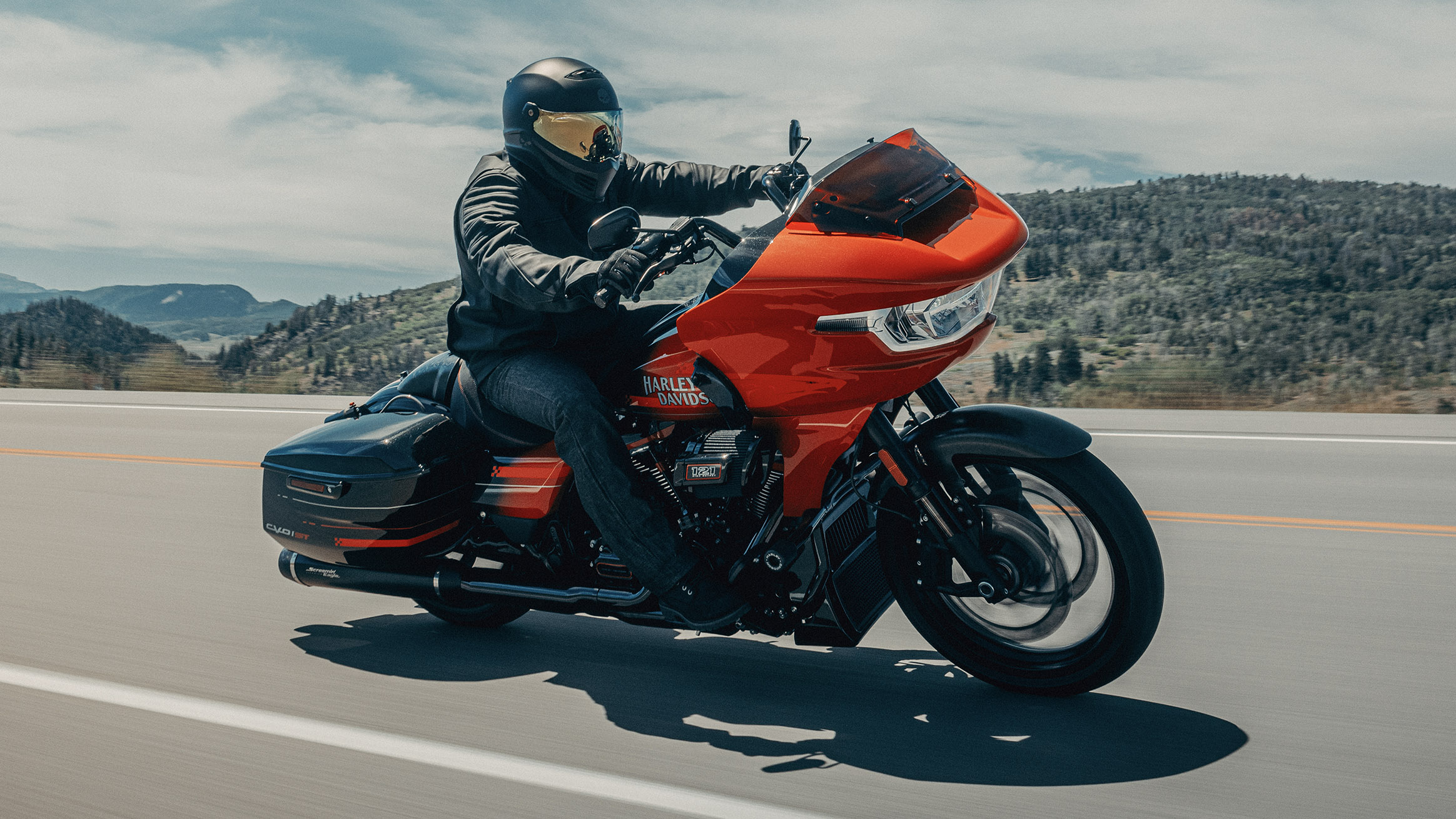 2026 CVO Road Glide ST Riding Shot