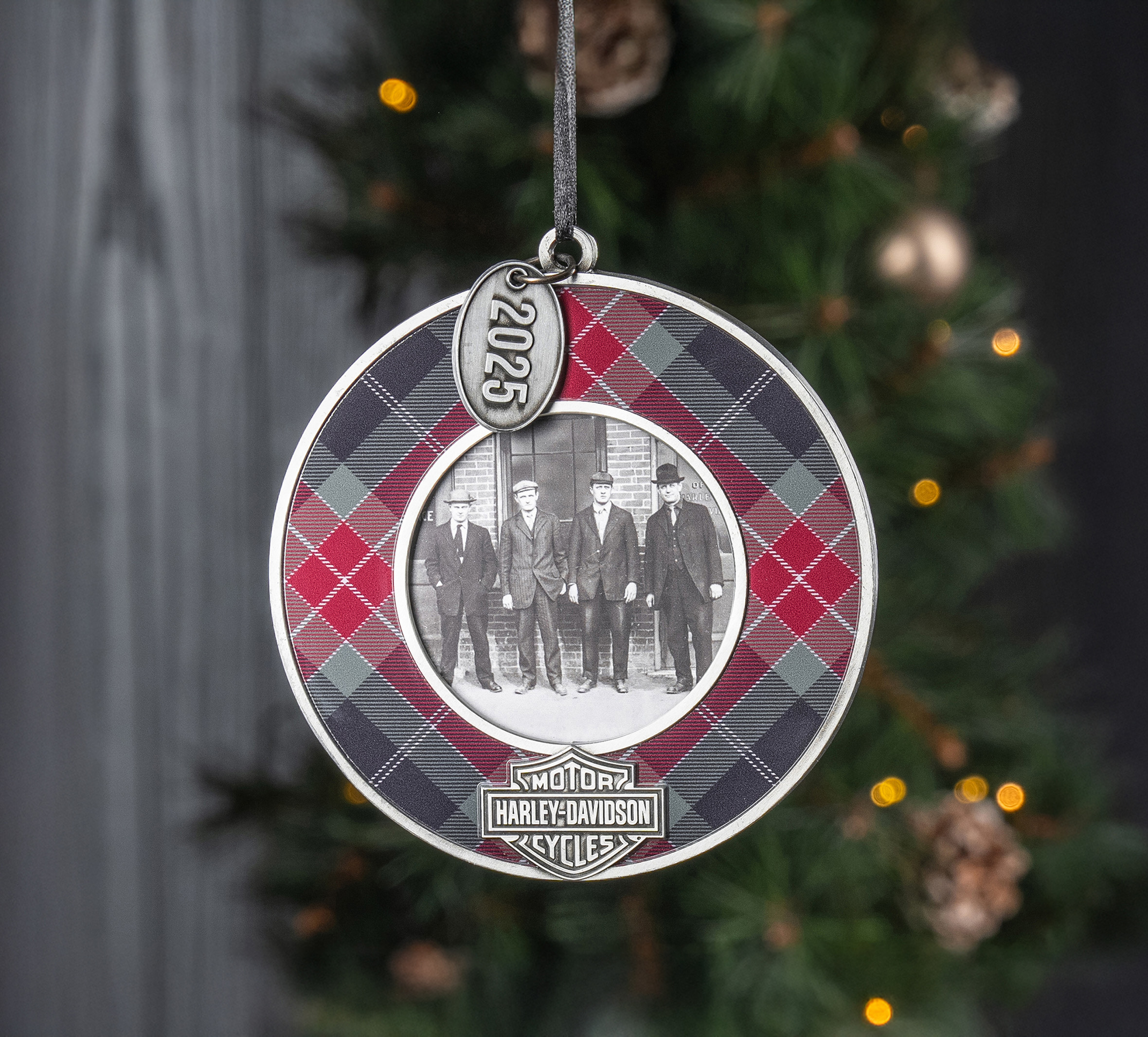 2025 Holiday Plaid Picture Frame Ornament
