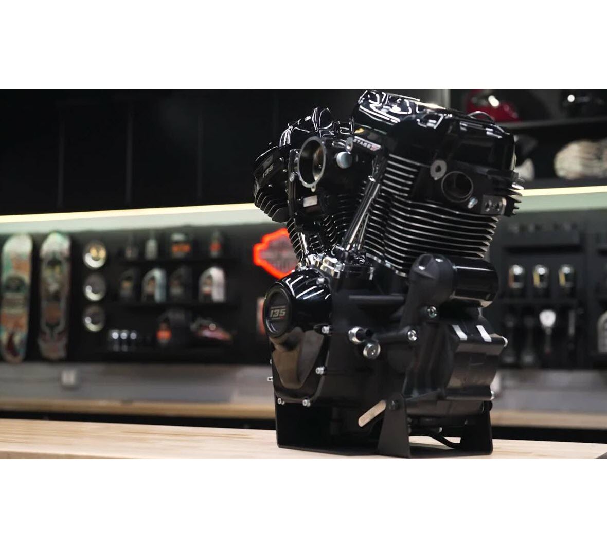 Screamin' Eagle 135ci Stage IV Performance Crate Engine – Twin Cooled