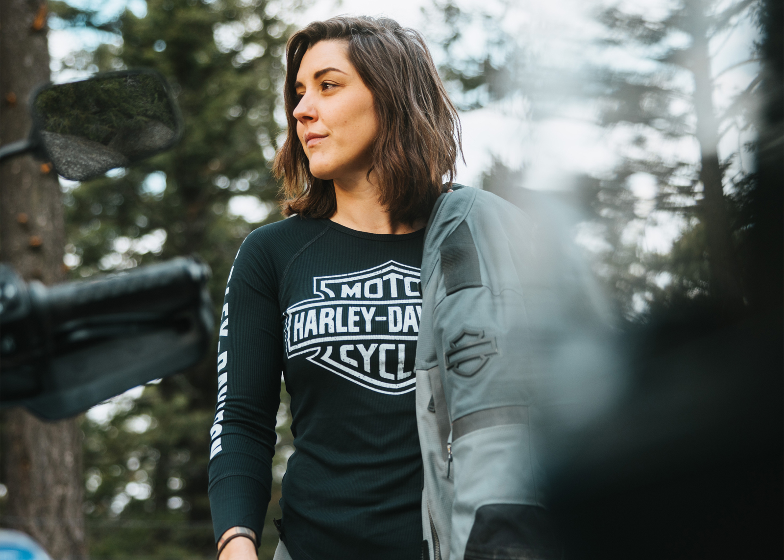 woman bar shield shirt jacket