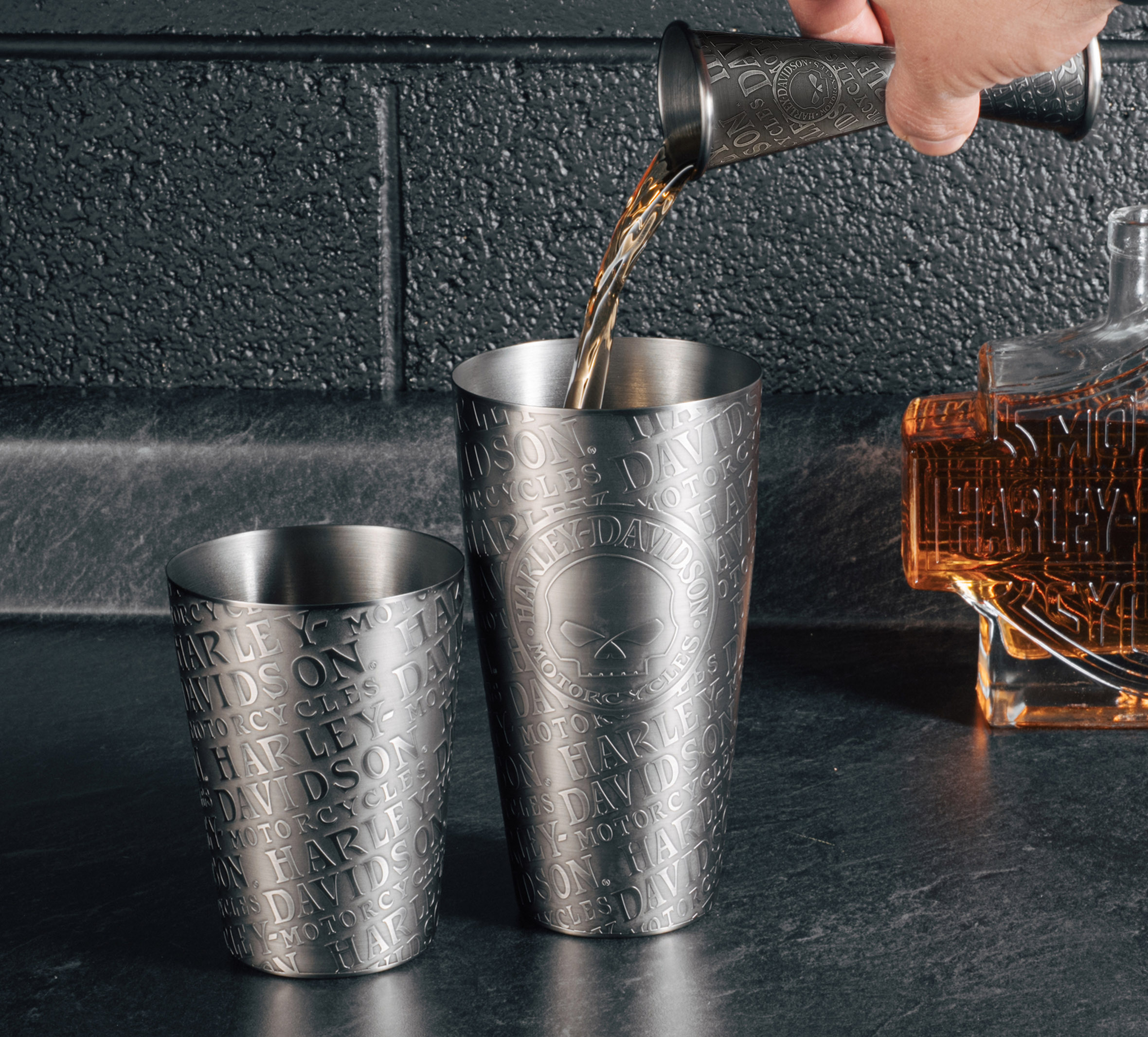 H-D Willie G. Skull Boston Shaker Set
