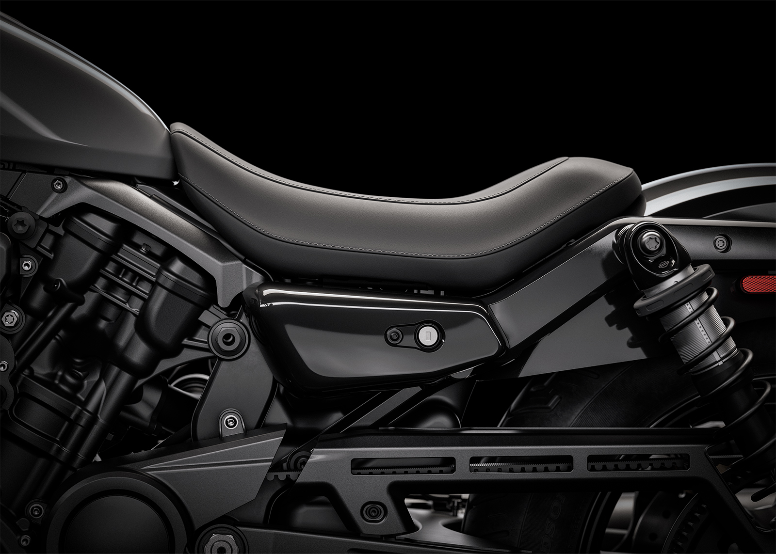 2025 Nightster motorcycle lightweight + agile