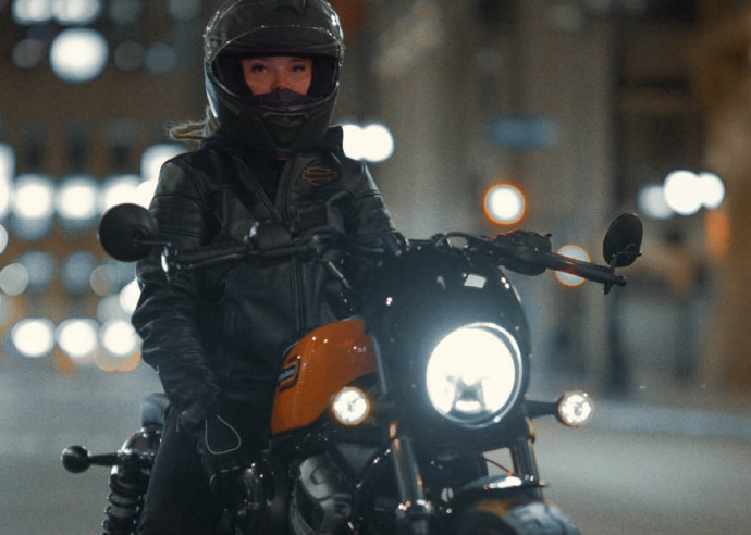 Women's apparel beauty shot