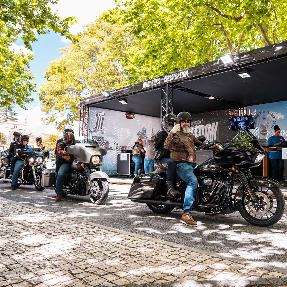 Motorrad-Probefahrten