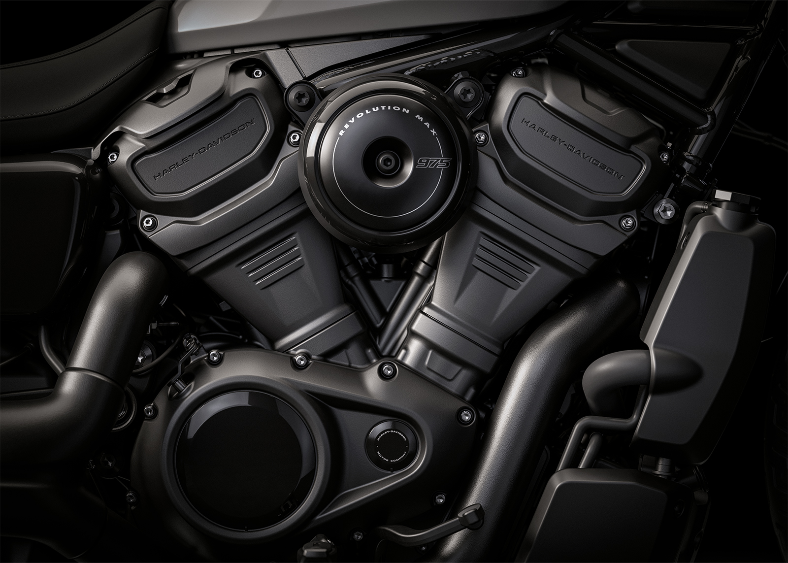 2025 Nightster motorcycle revolution® max 975T engine