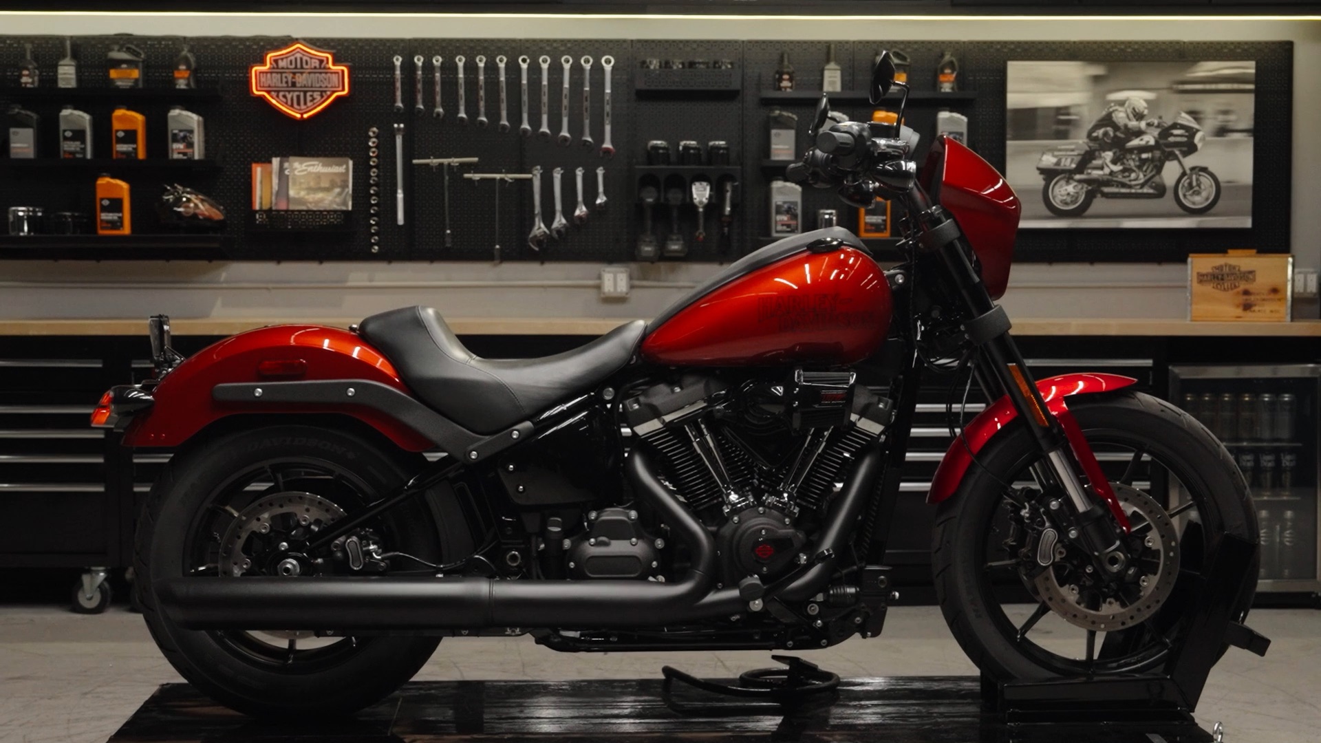 2025 Low Rider S Walk Around