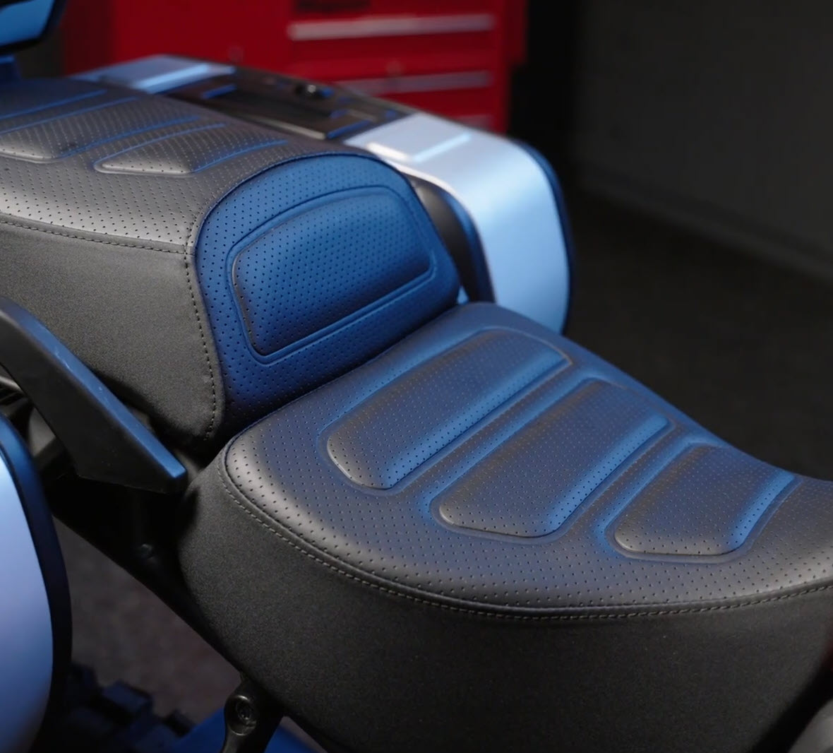 Sundowner Passenger Pillion