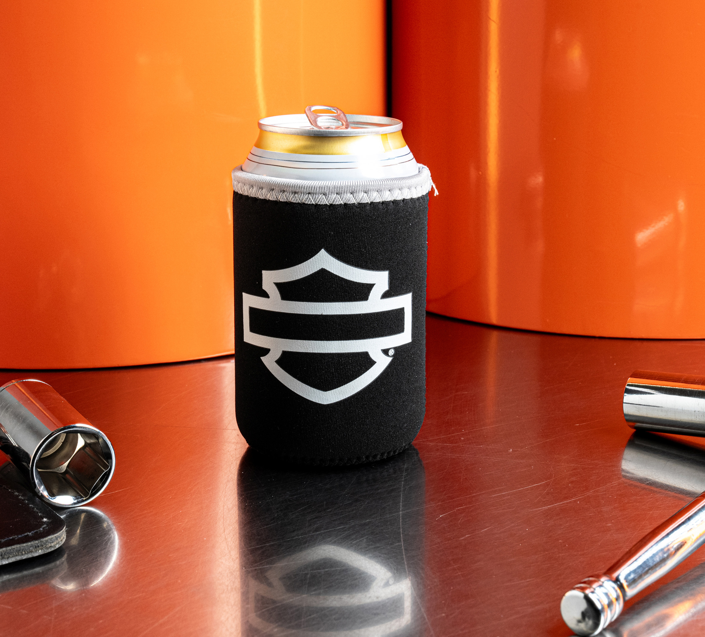 M&S Magnetic Can Cooler