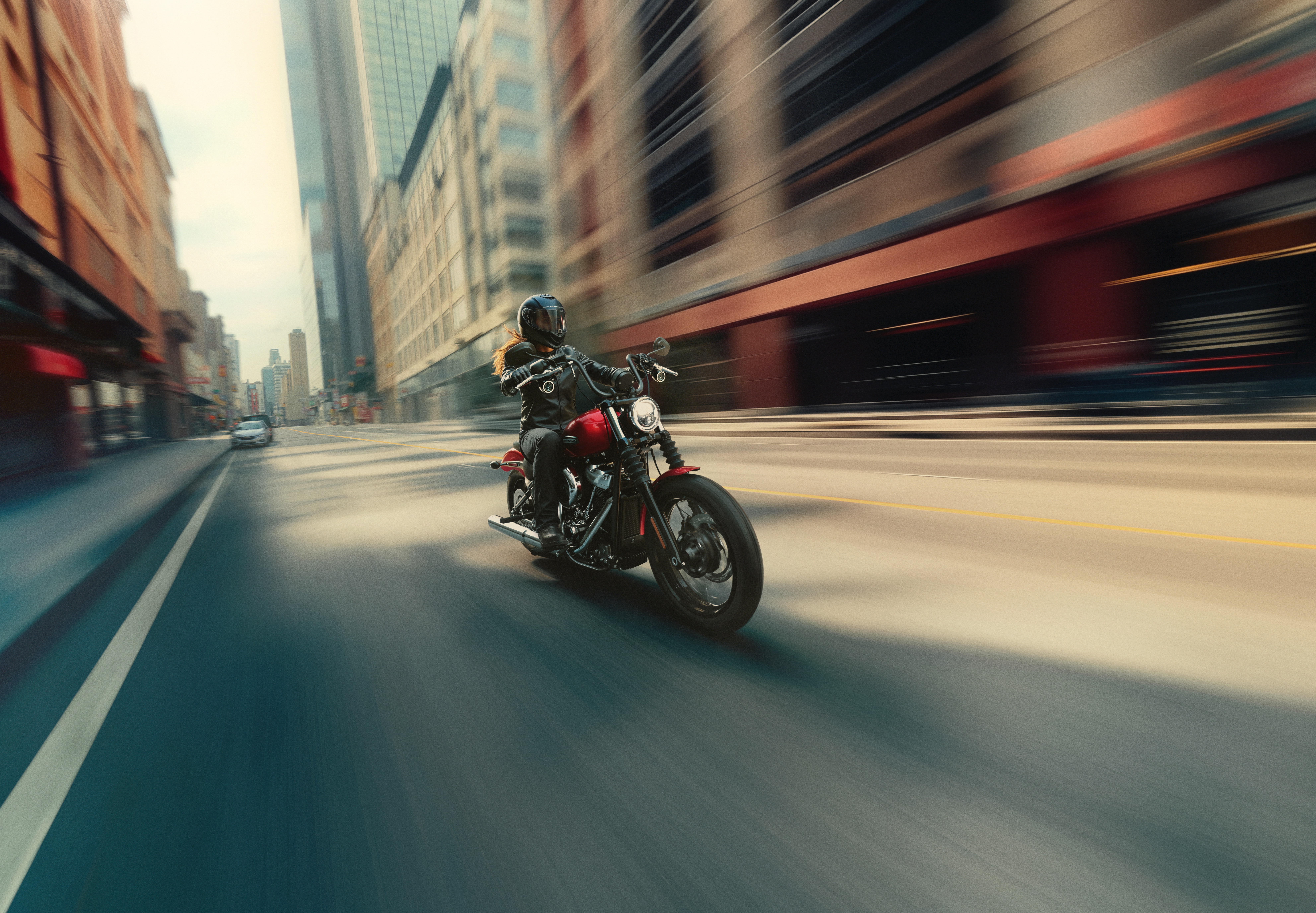 Scatto dello Street Bob 2026 in corsa