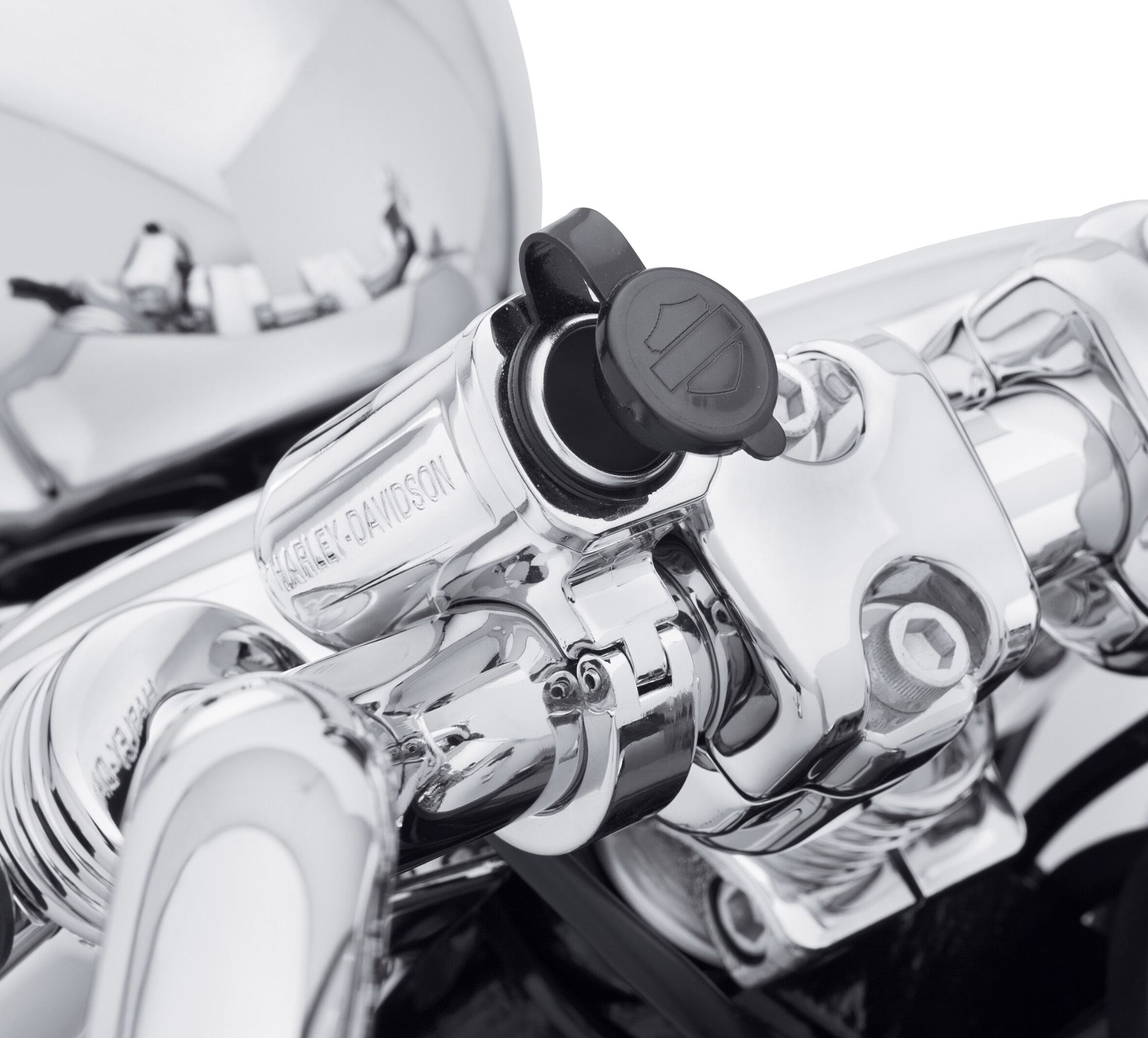 Handlebar Mount Auxiliary Power Port