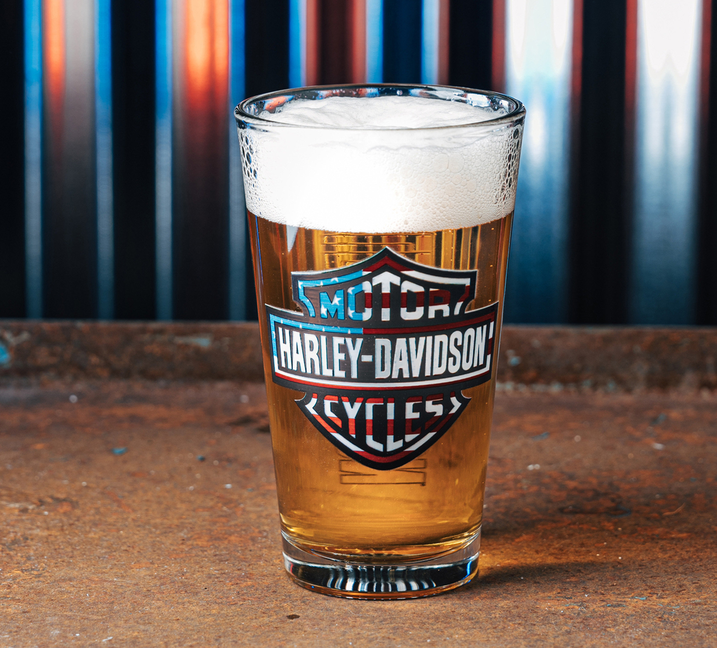 Americana Pint Glass