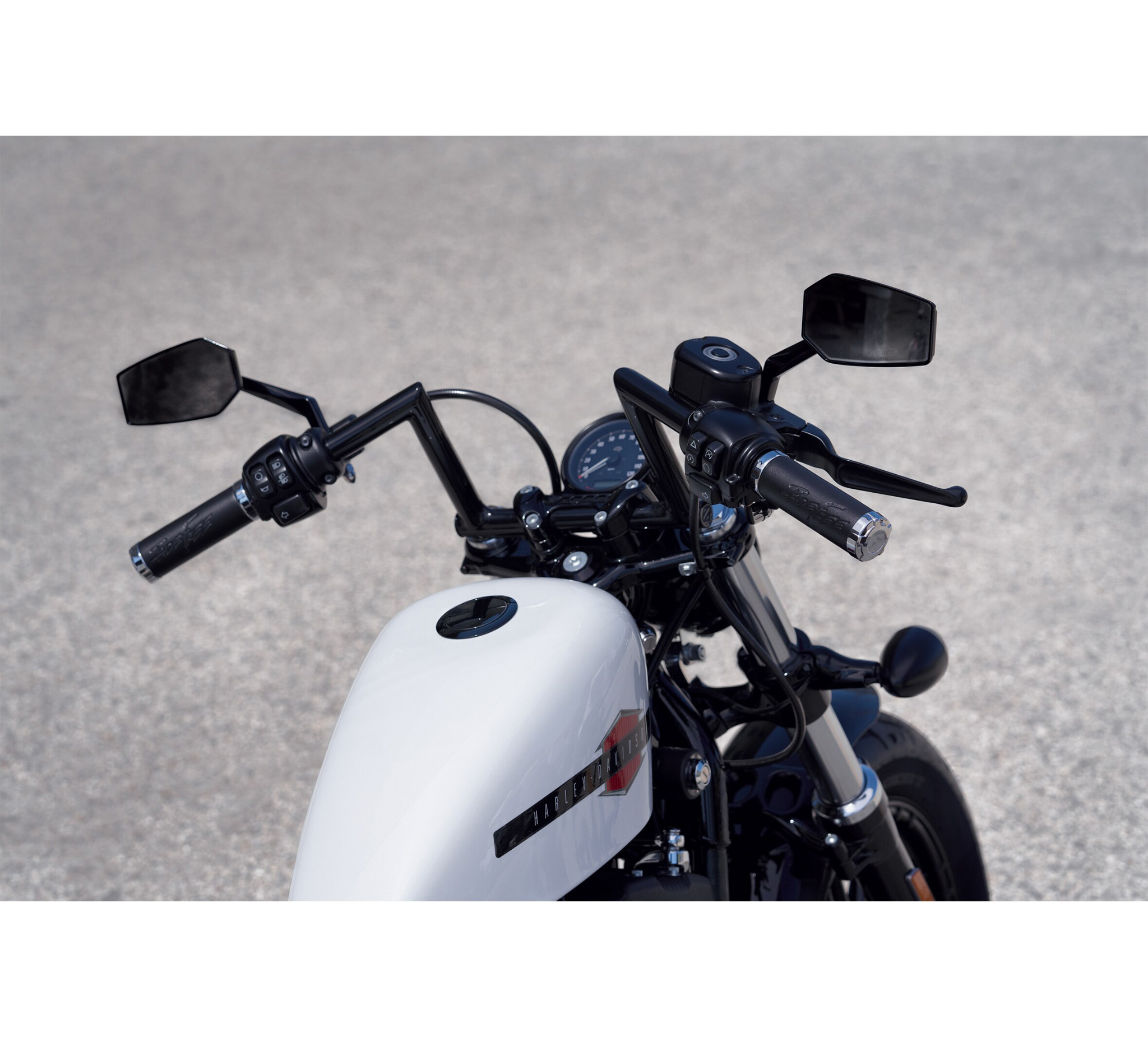 Chizeled Lo Handlebar - Gloss Black
