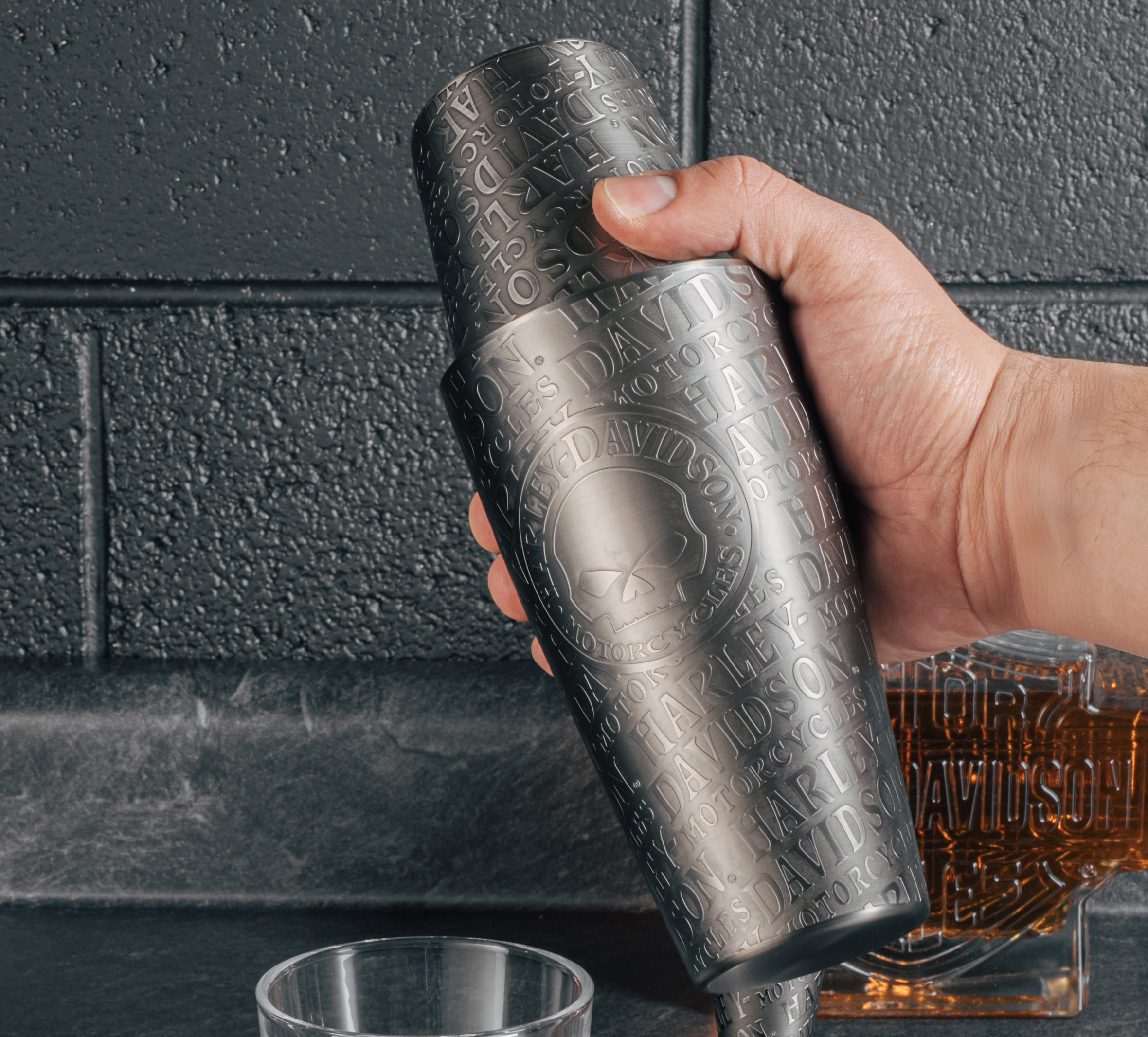 H-D Willie G. Skull Boston Shaker Set