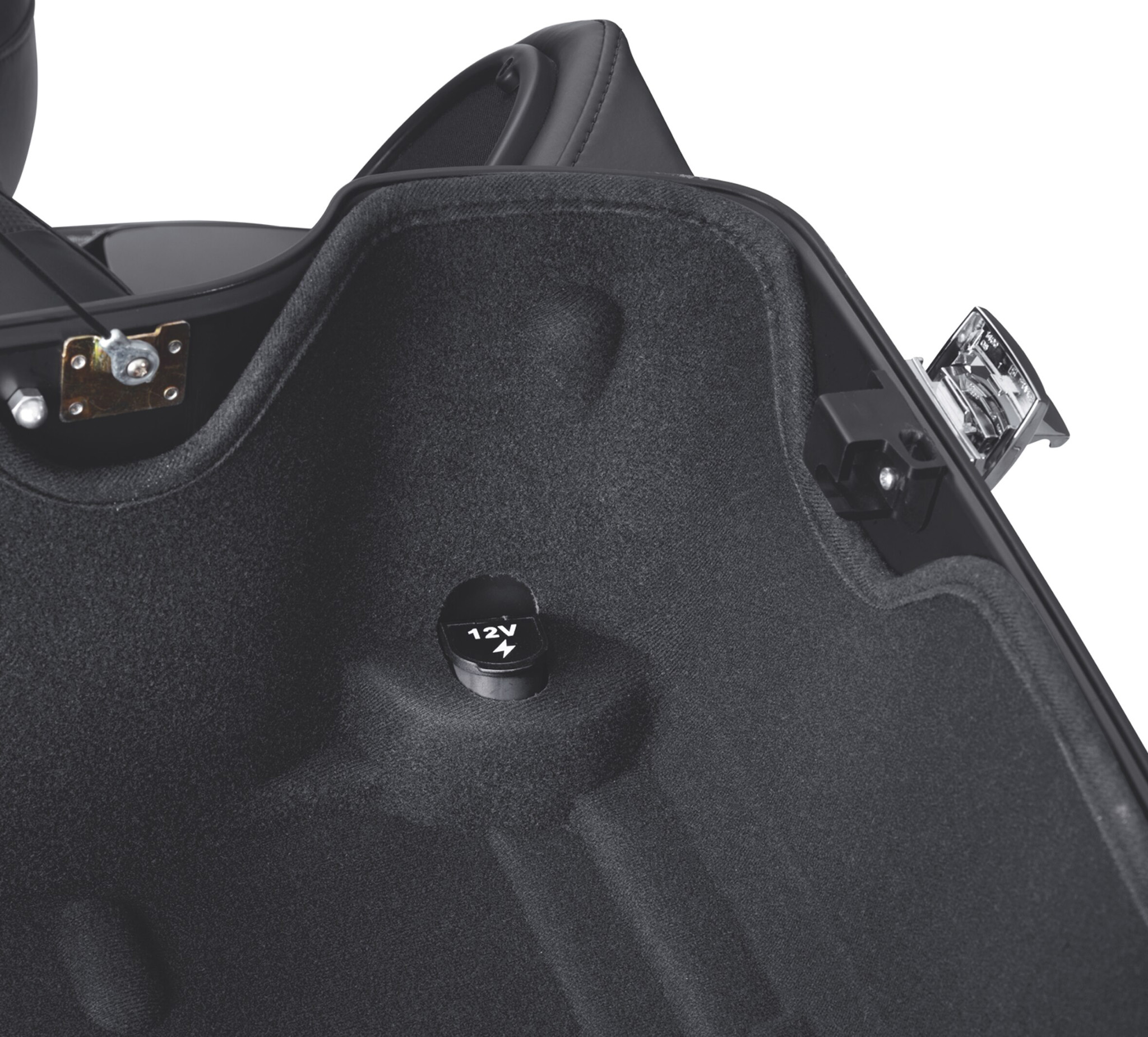 Tour-Pak Auxiliary Power Port