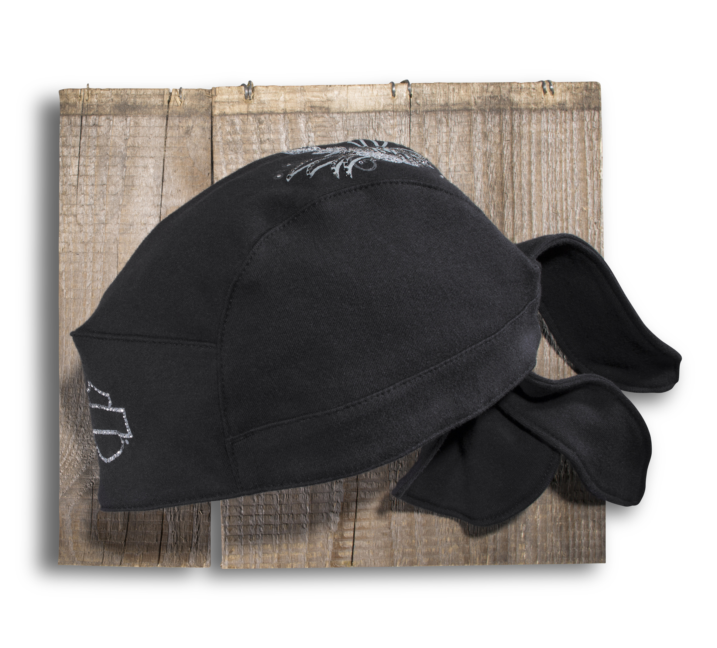 Women's Rhinestone Wing Skull Cap