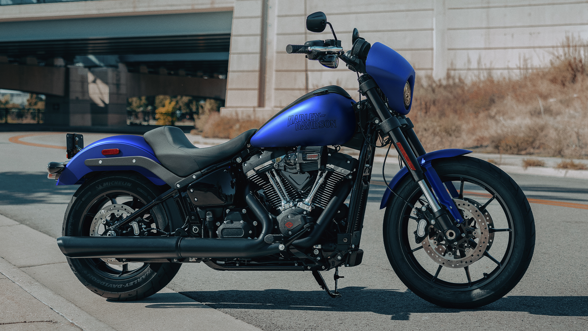 2025 Low Rider S Motorcycle Beauty Shot