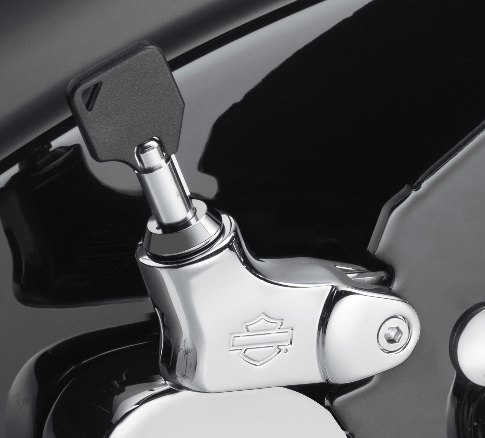 HoldFast Locking Latch - Chrome